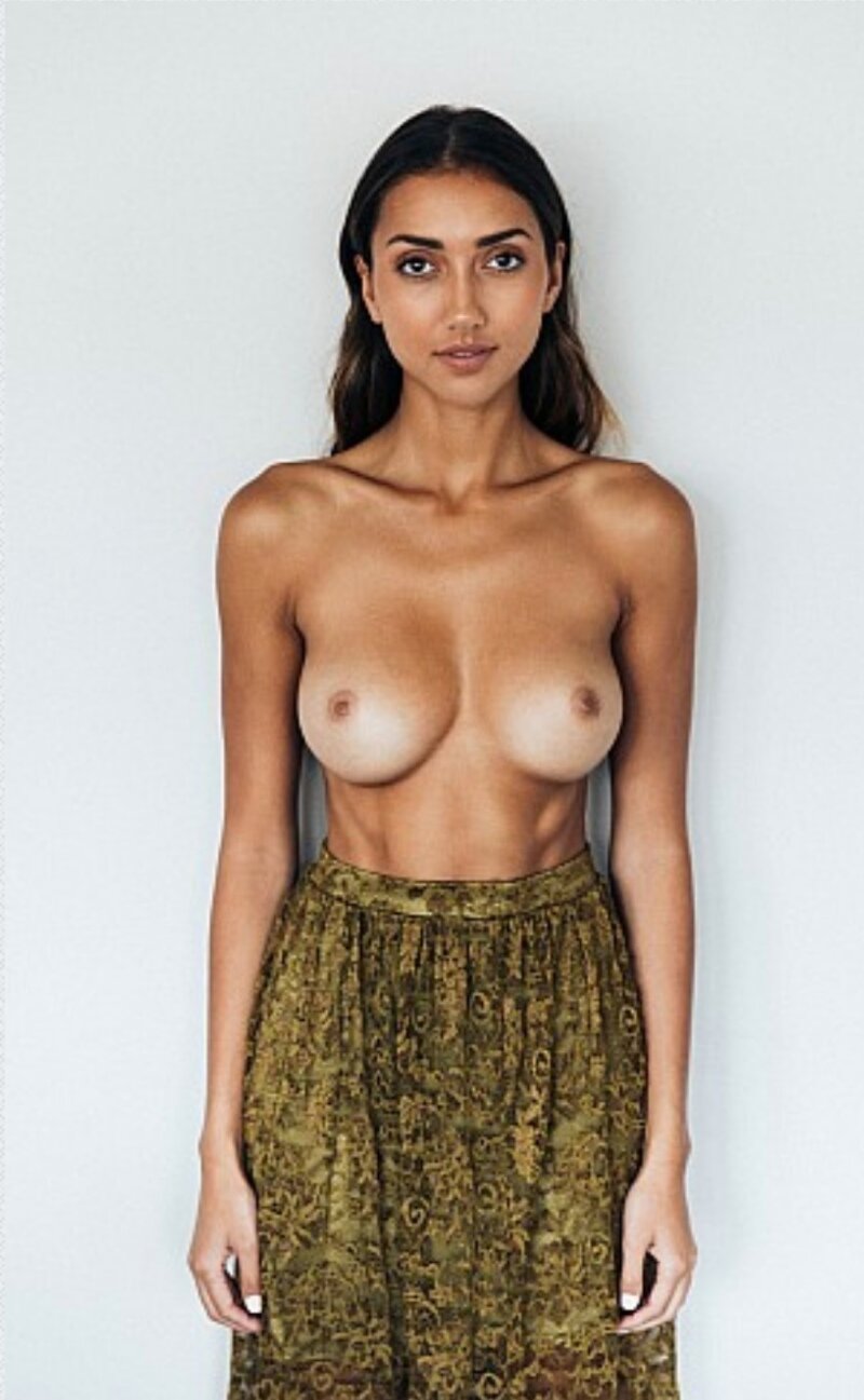瘦印度乳房 picture