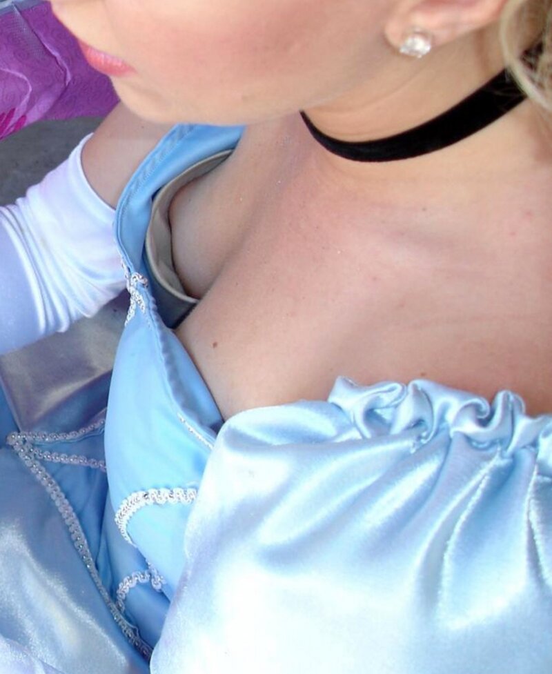 Accidental Nudity - Cinderella Cosplayer Downblouse picture