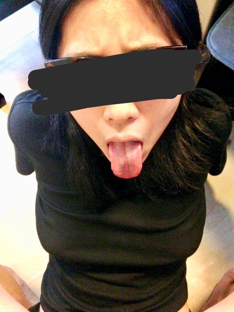 blowjob tongue out picture