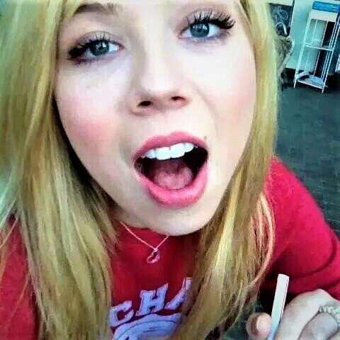 Jennette McCurdy-Put'er There-iCarly picture