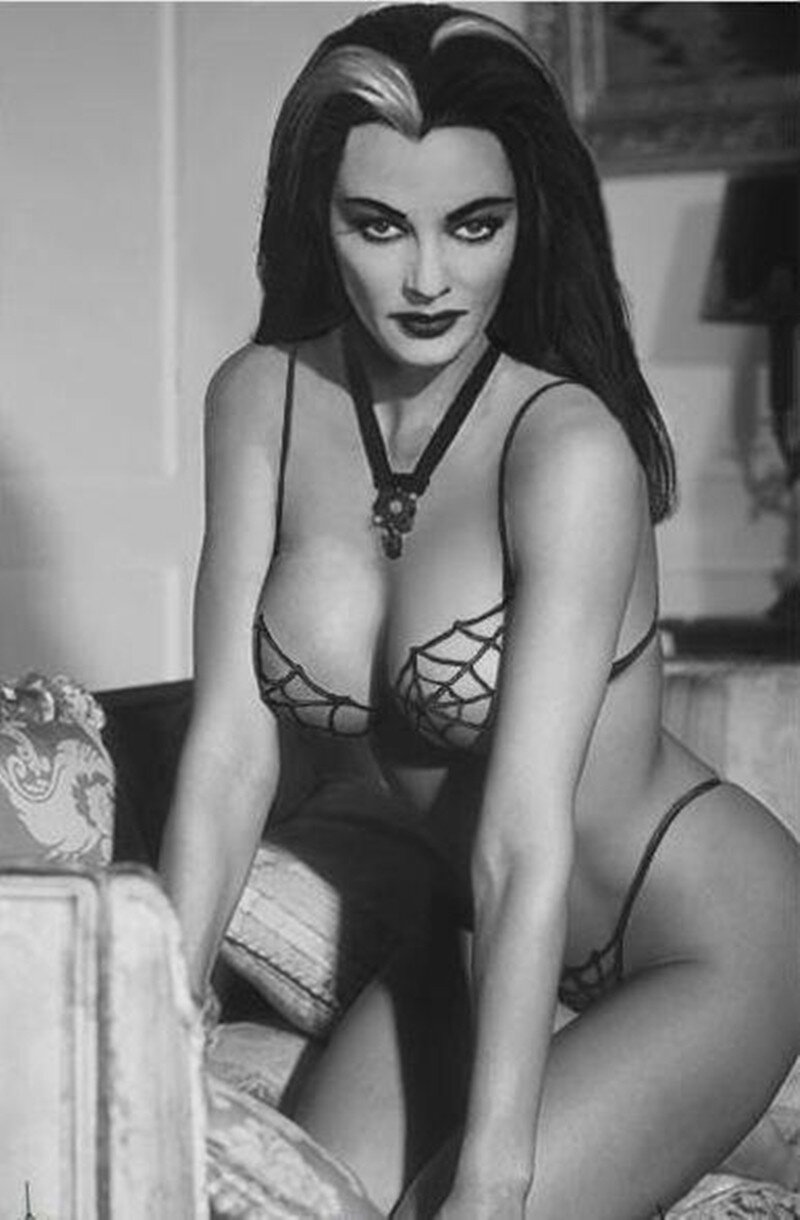 Seksi Lily Munster picture