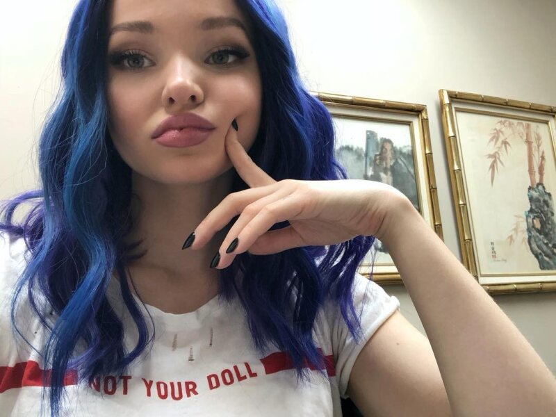 Dove Cameron-당신의 인형이 아닙니다. picture