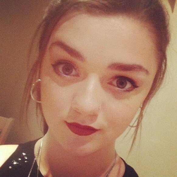 Gorgeous Maisie Williams picture