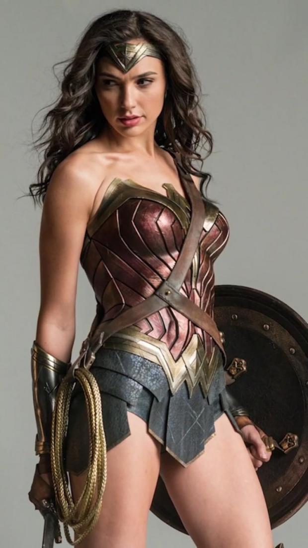 Gal Gadot Wonder Woman picture