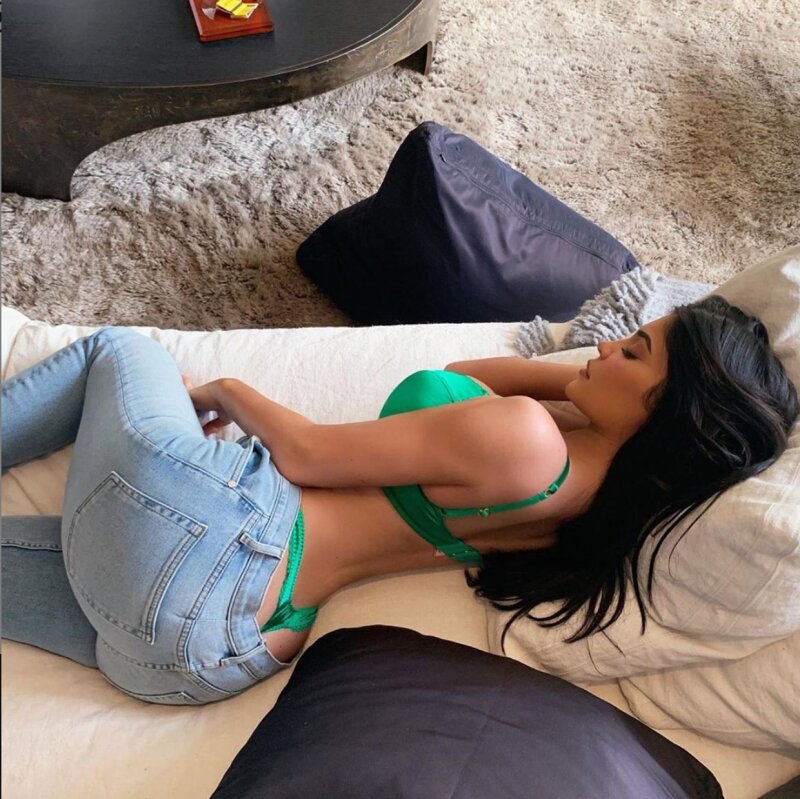 Kylie'nin Yeşil Kuyruğu picture