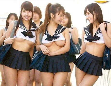 性感的亚洲学生 picture