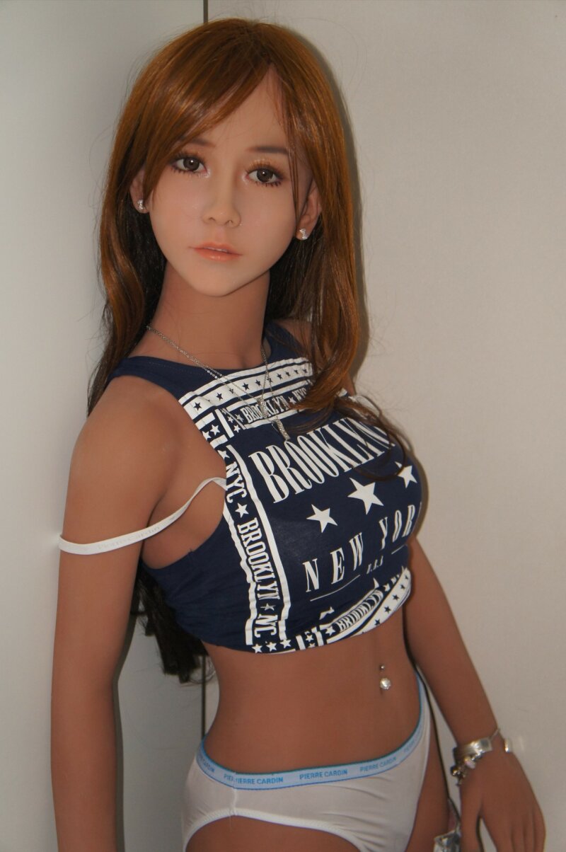 New feel Hot Sexy college girfriend Japanese real doll Kiko picture