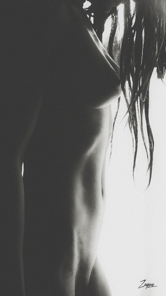 zeyene의 매력에 대한 놀라운 사진 picture