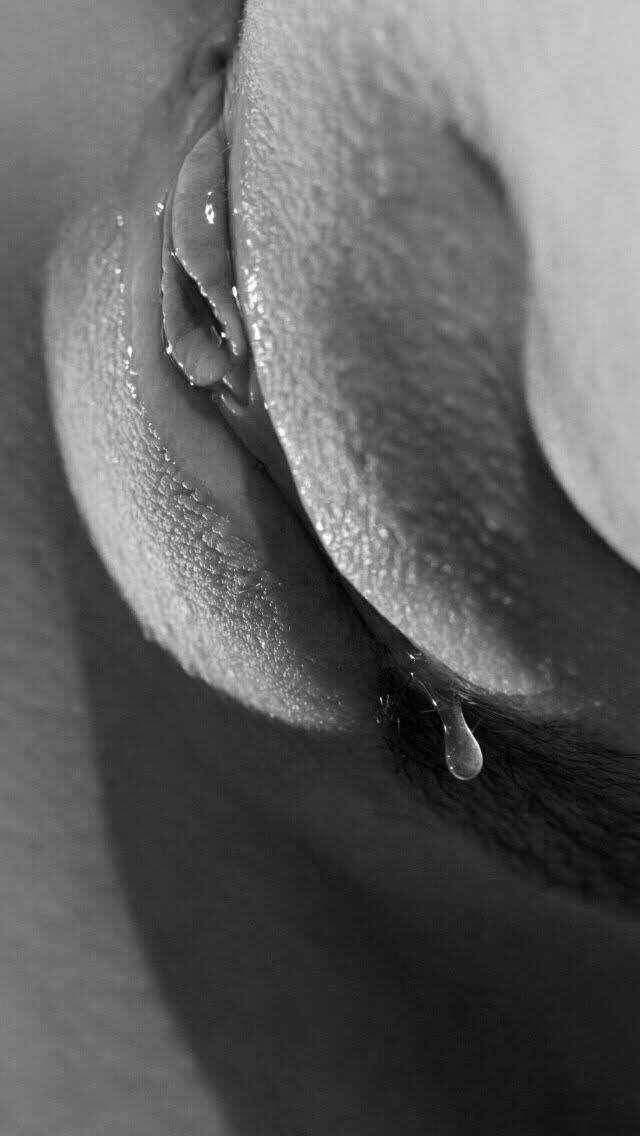 Dripping wet pussy juice picture