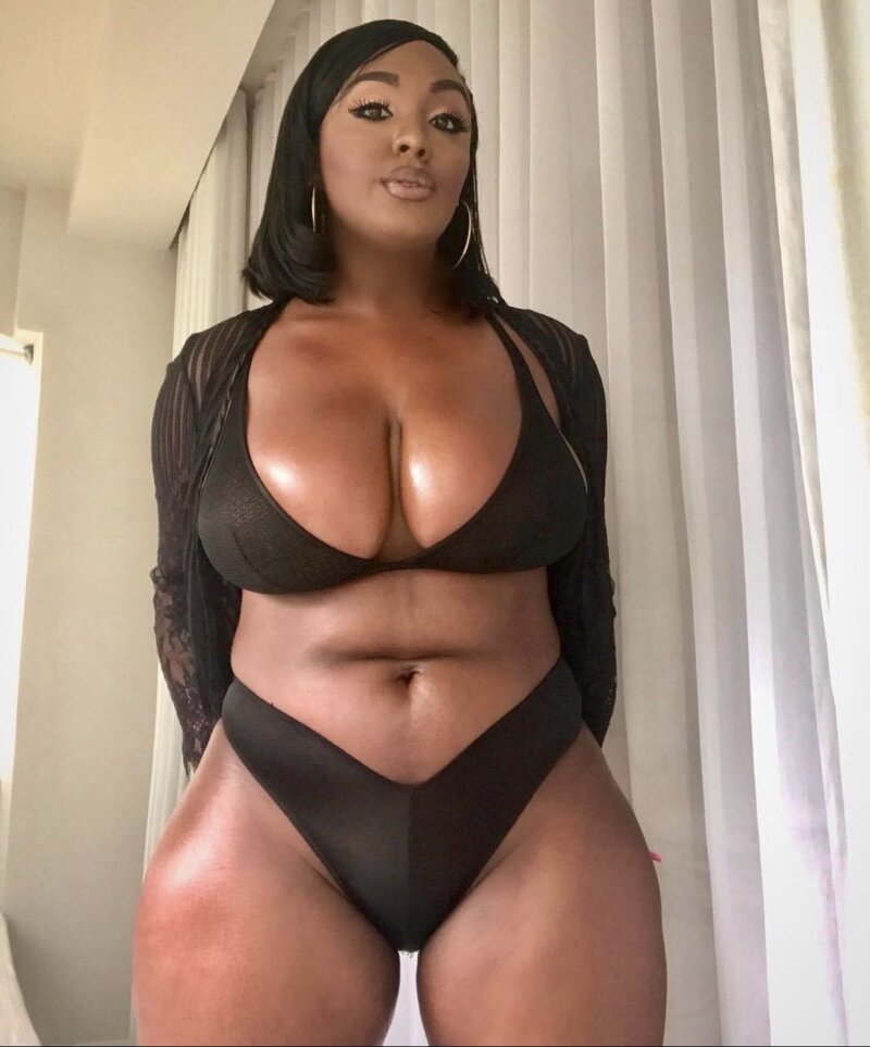 Layton Benton picture