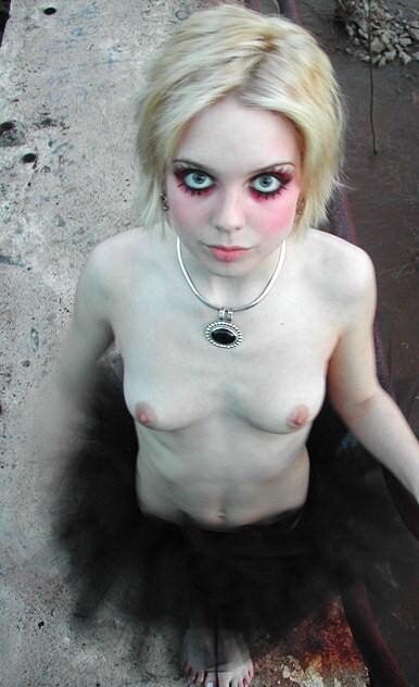 죽음에서 일어남 picture