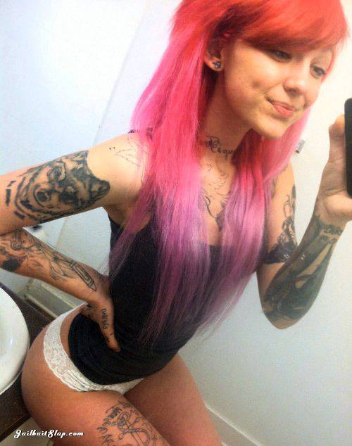 Emo Genç Dövmeli picture