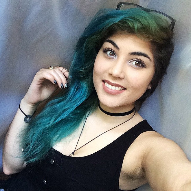 蓝色的头发 picture