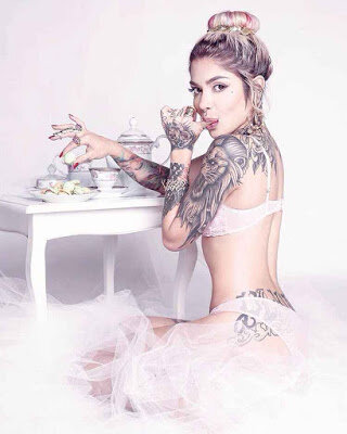 Ray Mattos Çay İçiyor picture