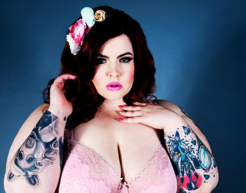 BBW model Tess Munster picture