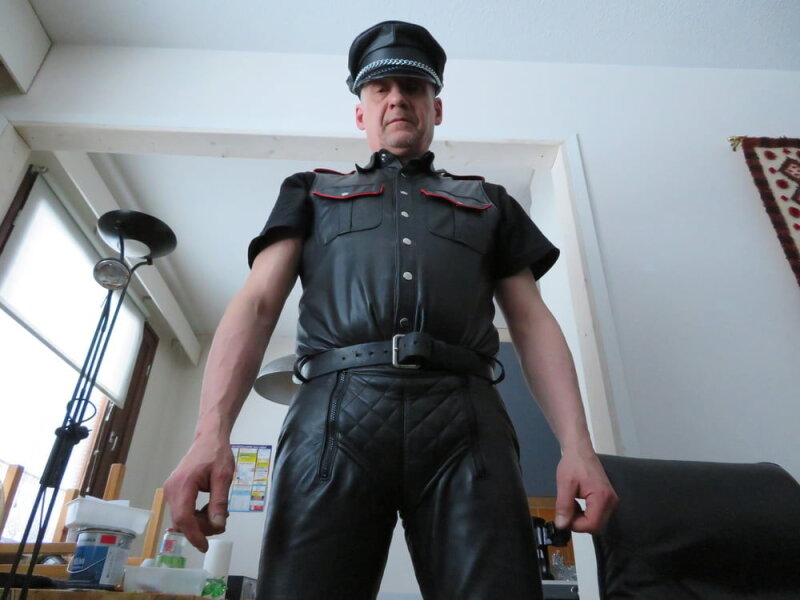 finnish kinky amateur leather gay Juha Vantanen picture