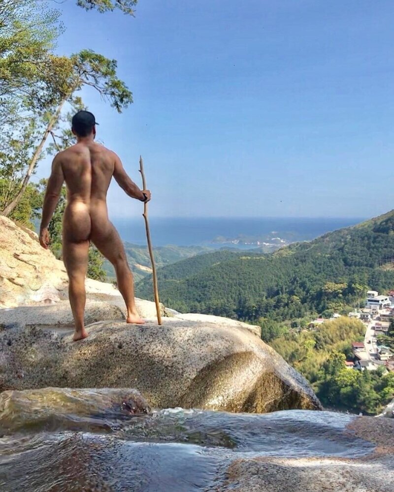 nakedhiking, nacktwanderer picture