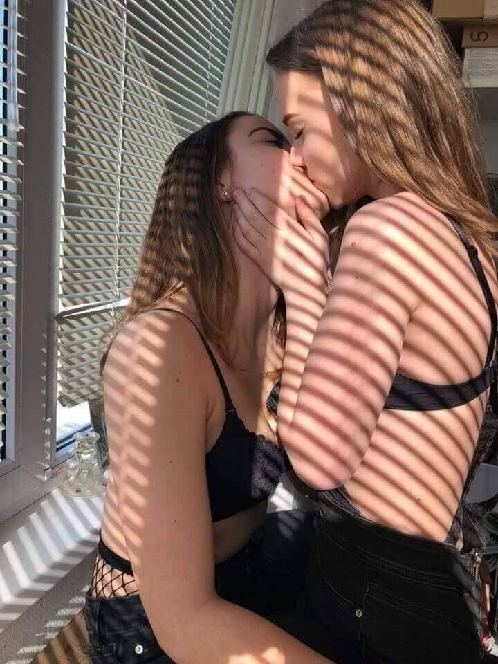 Lesbian picture