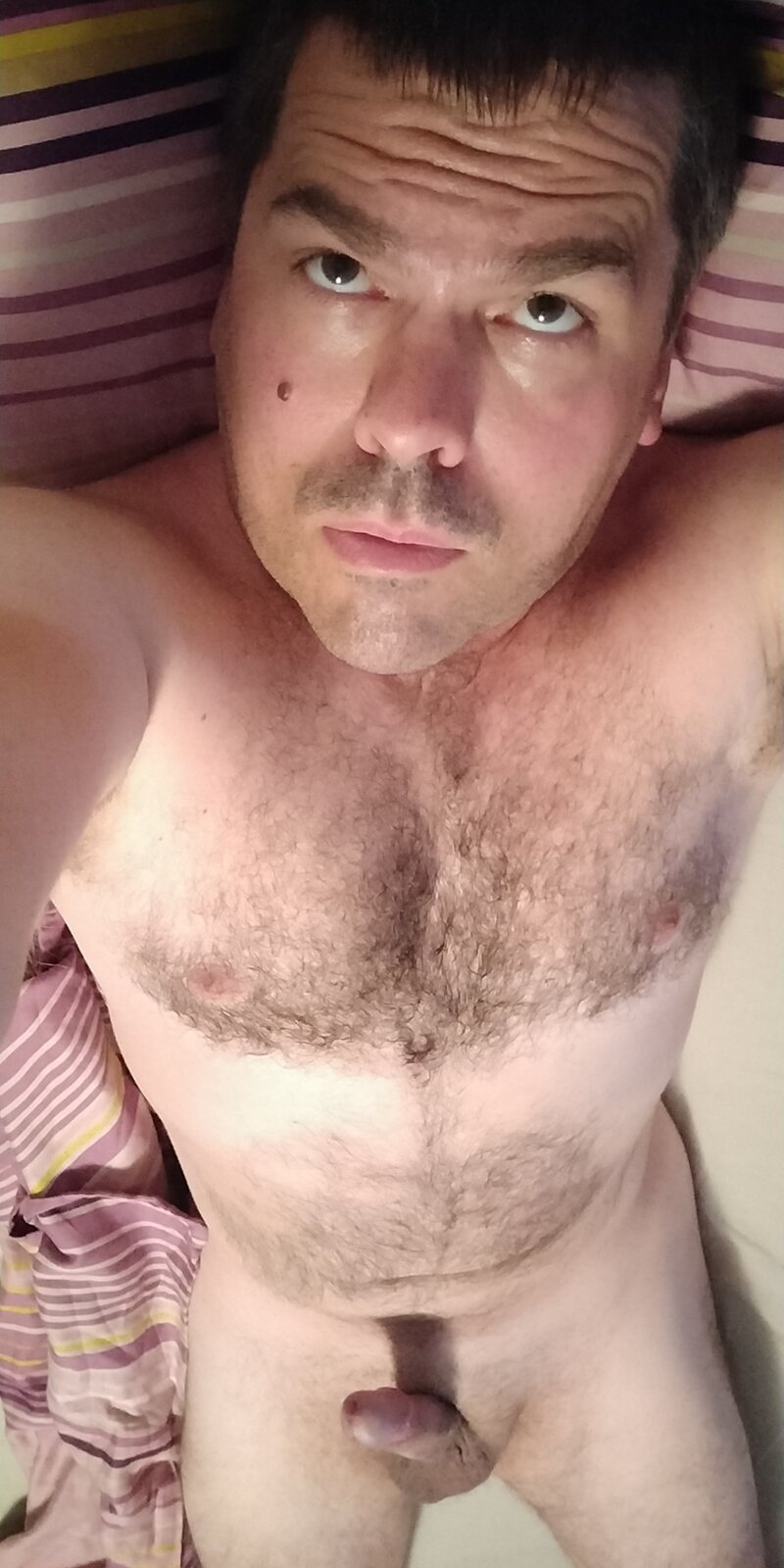 seksi çıplak kıllı adam picture