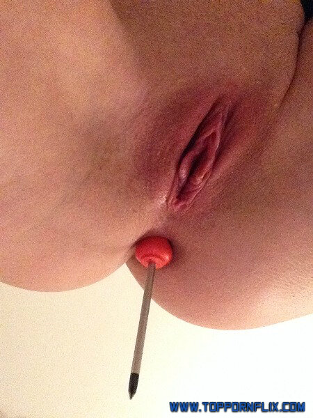 Amateur anal screwdriver picture