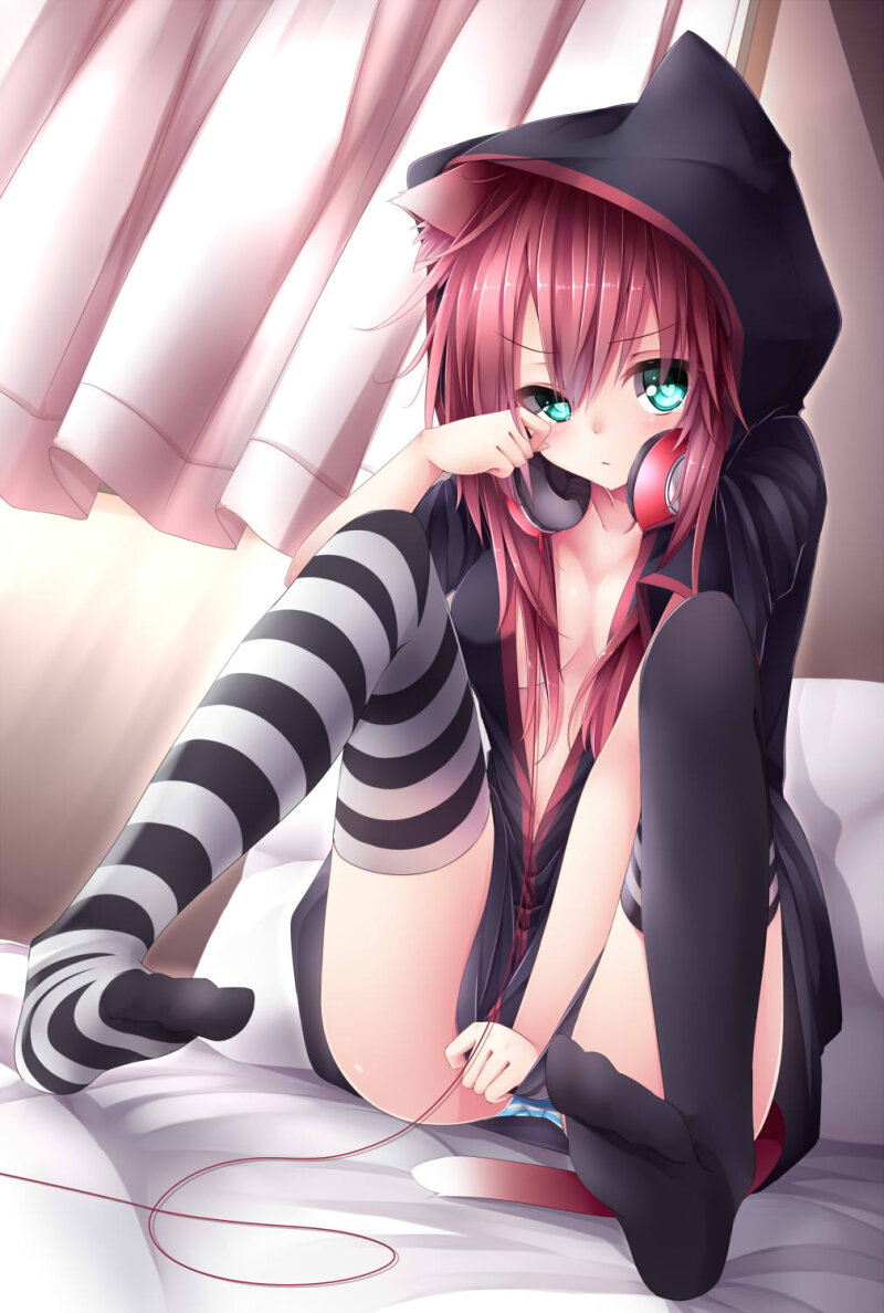 cute, shy neko hiding herself picture