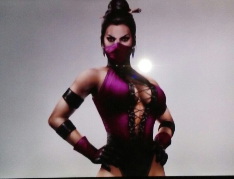 Gerçek Mileena aktrisinin sıcak resmi picture