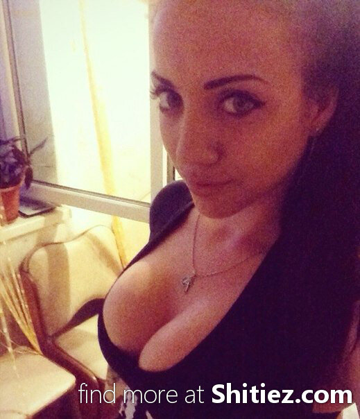 信じられないほどのホットティーンヌードセクシーなセルフショットはありません picture