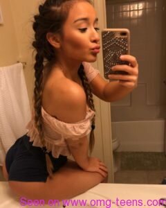 Cute latina picture