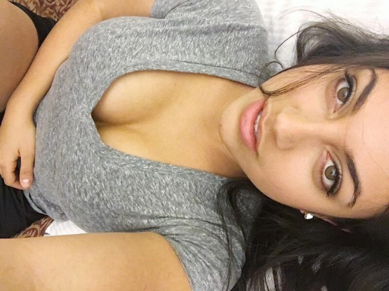 安娜·萨基斯（Inanna Sarkis）完美 picture