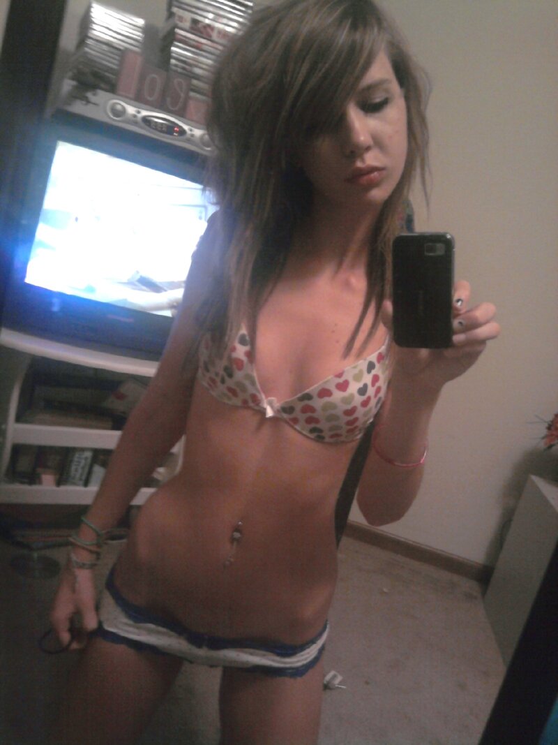 Amazing homemade selfshot picture with gorgeous teen lingerie picture