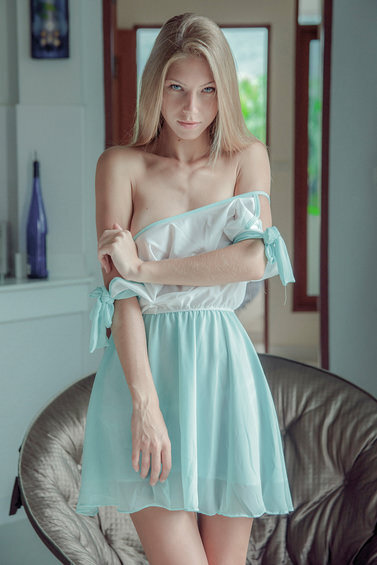 Çıplak Angelica porno pic picture