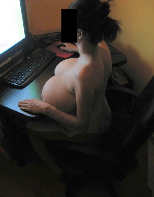 has to lay enormous boobs on the desk to browse picture