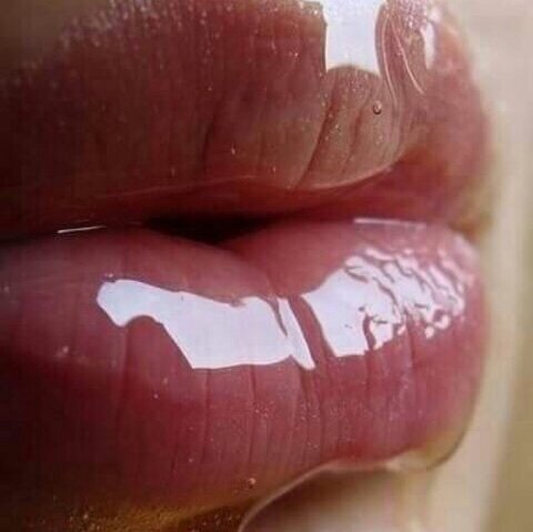 honey lips picture