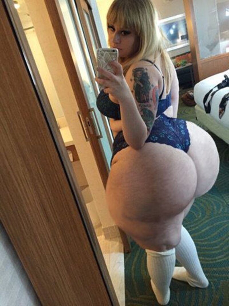 Humongous creamy ass picture