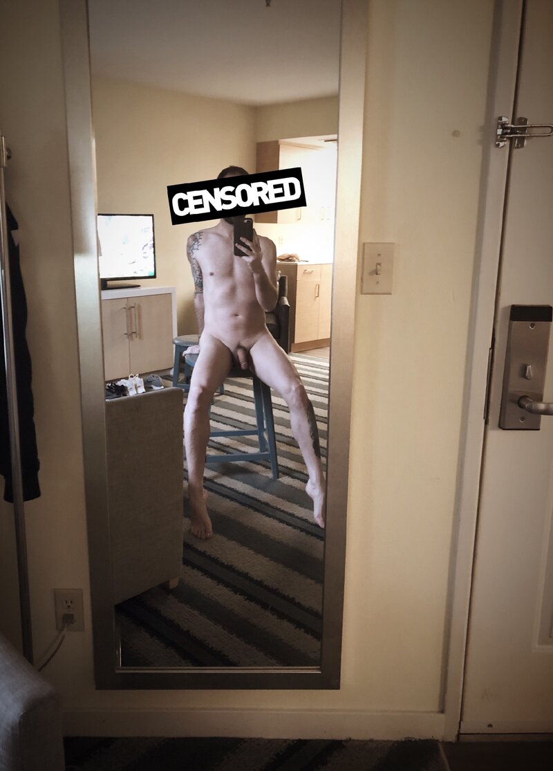 酒店自拍照。 picture