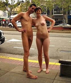 nude couple picture