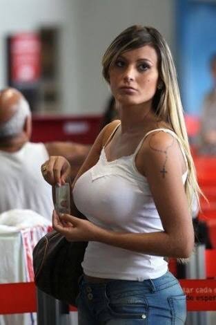 Andressa Urach picture