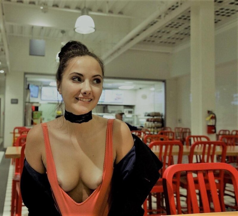 让乳头滑动;） picture