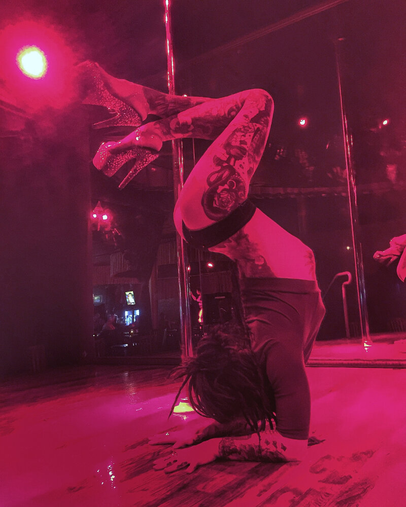 PROTEUS Approved Pole Dancing ( Alt,Goth, Original Style or Karo Swen & Anastasia Sokolova Level) picture