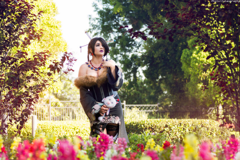 Astrokerrie cosplay准备在野外释放她的巨乳 picture