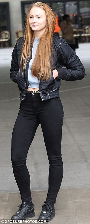 Yıldızlar her zaman çıplak olmayan iyi porno yapar picture