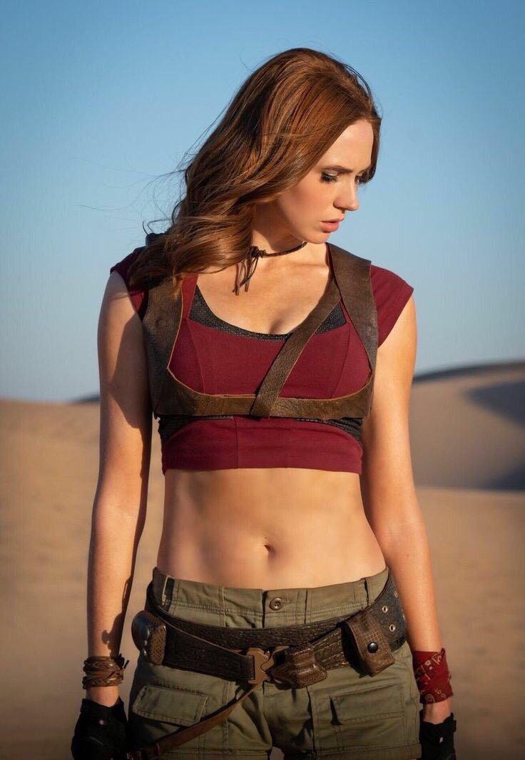 Karen Gillan picture