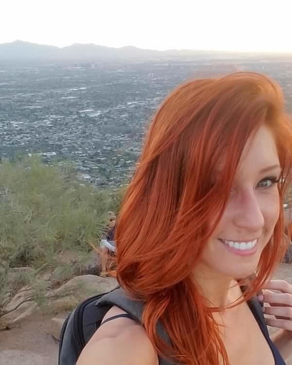 Gorgeous redhead picture