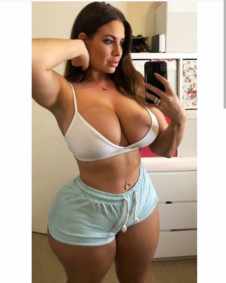 ホットベイビーポーズ picture