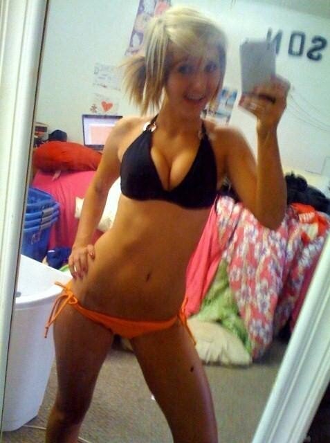 Superb hooters in this awesome amateur selfshot photo picture