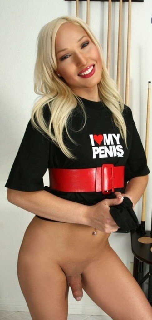 SİZİN Sunucunuz. . . Sissy alt "Man-Scott" maskotumuz picture