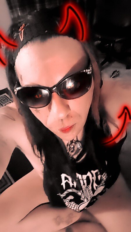 我的恶魔 picture