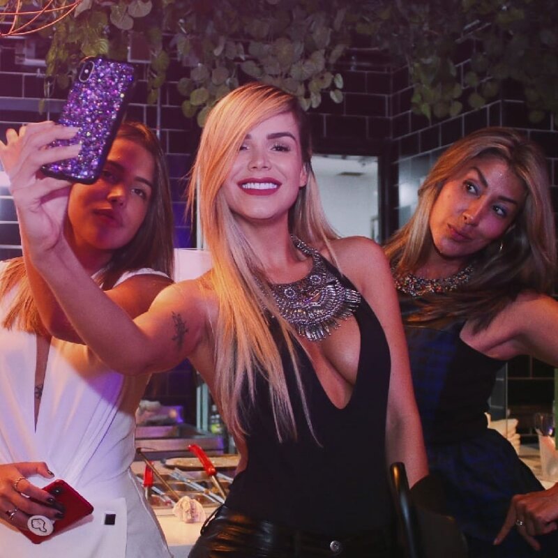 섹스, 파티 및 마약 이후 picture