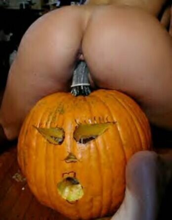 Jack O Lantern being used as a sex toy picture