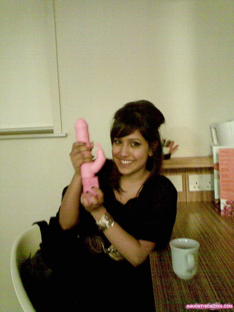 my sister and her sex toy picture